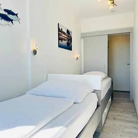 Anna I - Penthouse 64